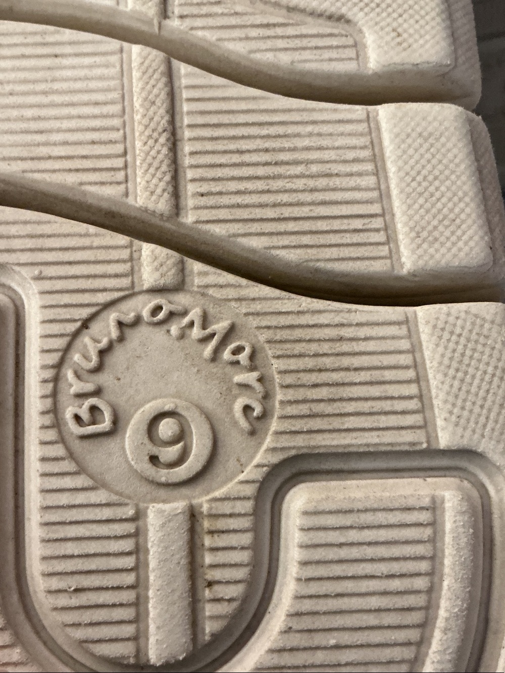 Bruno Marc Suede Chukka Boots grey size 9. Business casual preppy tennis prep - Picture 8 of 9